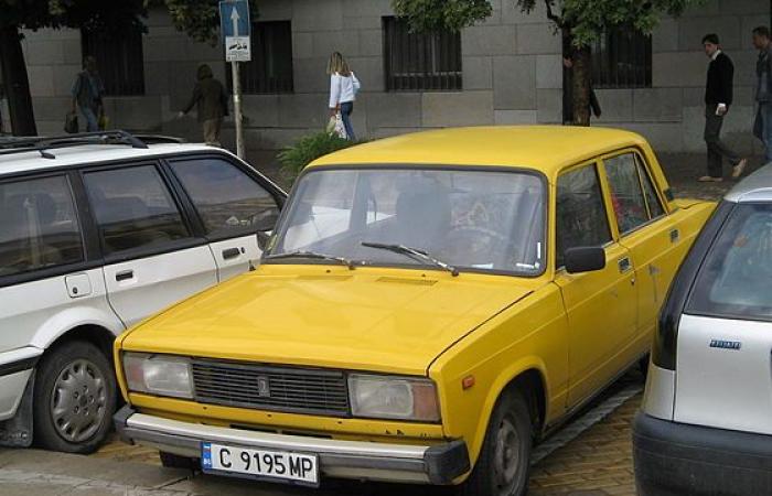 من «نيفا» لـ«جرانتا».. أسعار سيارات «لادا» المستعملة في مصر