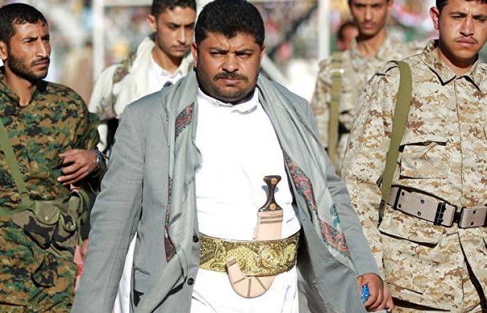 تعليق شديد اللهجة من "أنصار الله" بعد جلوس وزير الخارجية اليمني بجوار نتنياهو