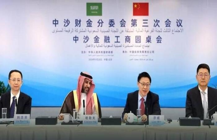 الخلف: التبادل التجاري بين السعودية والصين تجاوز 100 مليار دولار عام 2023