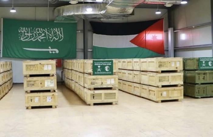 السعودية تدعم عمليات الإنزال الجوي الأردني لإغاثة الفلسطينيين في غزة عبر مركز الملك سلمان للإغاثة