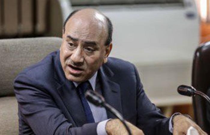 قرار جمهورى بإعفاء هشام جنينة من رئاسة الجهاز المركزى للمحاسبات