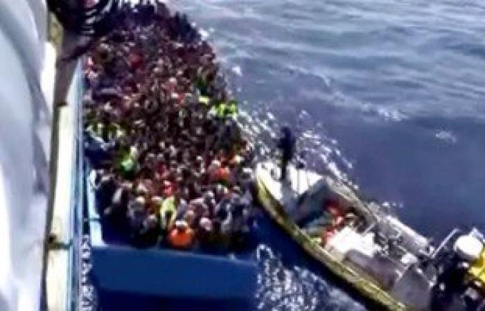 البحرية الليبية: إنقاذ الف مهاجر غير شرعى قبالة سواحل صبراتة