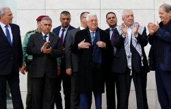 عباس يتجه لتشكيل حكومة من "فتح" دون "حماس"