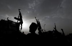 "أنصار الله" تستهدف مواقع للجيش اليمني قبالة جيزان