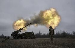 أوكرانيا تسقط 12 صاروخا روسيا