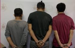 شرطة بدر تقبض على 3 أشخاص لترويجهم مواد مخدرة