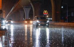 استمرار هطول الأمطار على الرياض
