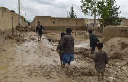 300 قتيل في فيضانات أفغانستان