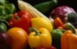 تناول الخضروات والفاكهة ذات الألوان له فوائد على الصحة