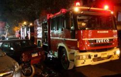 6 سيارات إطفاء تسيطر على حريق بشقتين بأكتوبر وإصابة 3 أشخاص