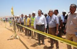 وزير الاسكان يزور  العاصمة الإدارية الجديدة لمتابعة المشروعات