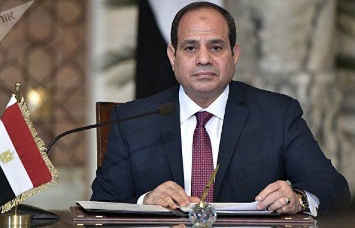الرئيس المصري يصل إلى عمان والعاهل الأردني في مقدمة مستقبليه