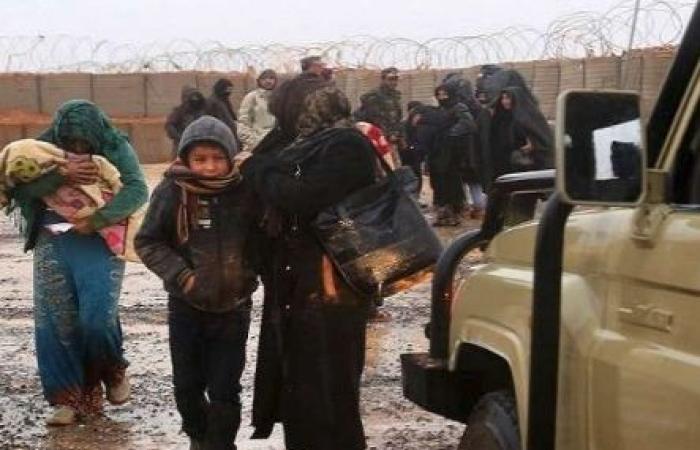 "الأغذية العالمي" قلق إزاء الظروف الصعبة للسوريين في مخيم "الركبان"