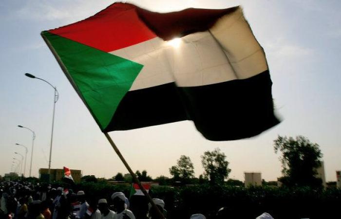الخارجية الكويتية تعلن قرصنة رقم هاتفها واستغلاله في عمليات احتيال