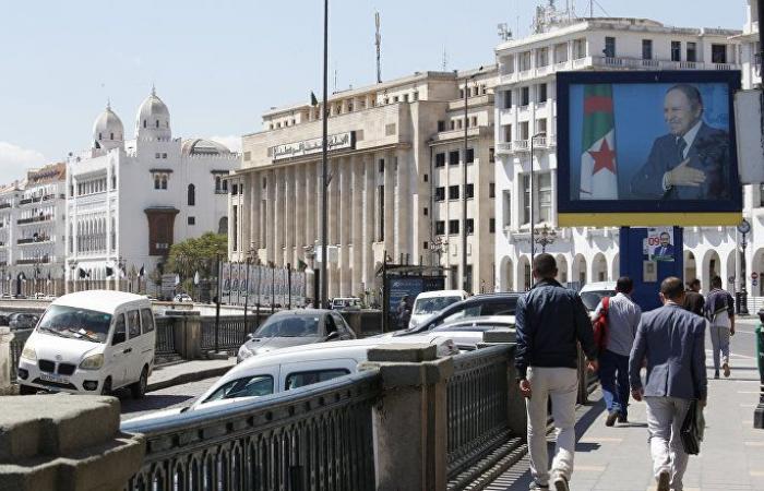 الجزائر تحث الاقتصاديين الروس على الاستثمار في البلاد
