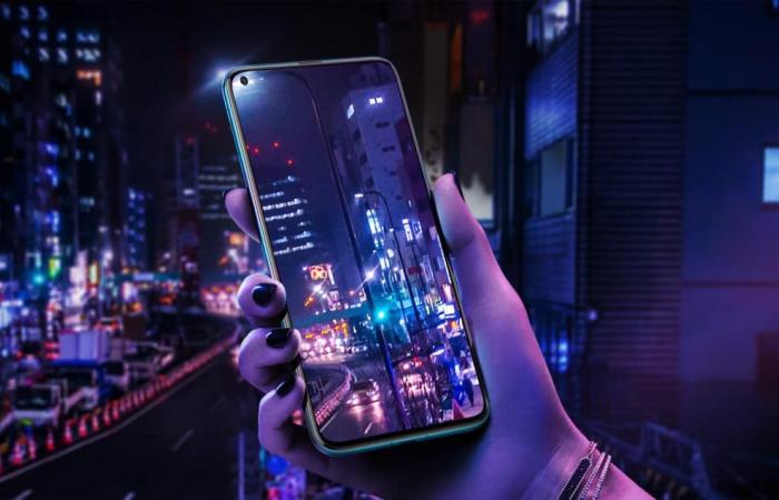 Huawei nova 4 يخطف الأنظار وينقل التجربة إلى مستوى جديد