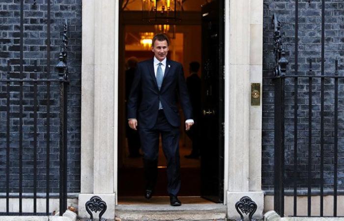 وزير خارجية بريطانيا يبحث اتفاق ستوكهولم مع الجبير وهادي