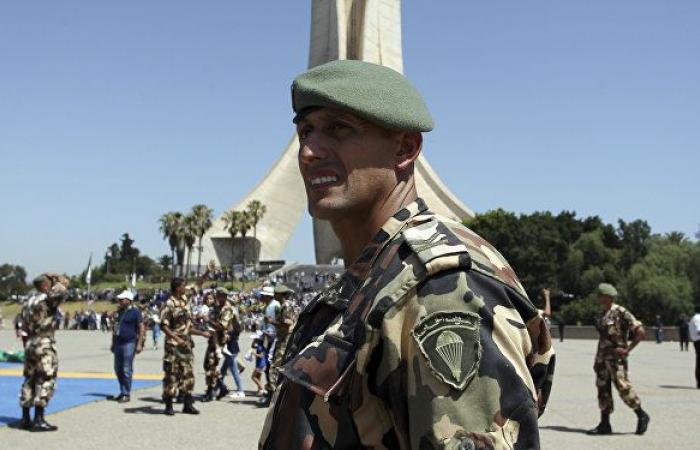 مع استمرار الاحتجاجات... الجيش الجزائري يوجه رسالة إلى الشعب