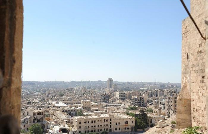 مقتل مدني وإصابة آخرين بقذائف أطلقها إرهابيو "النصرة" على أحياء حلب