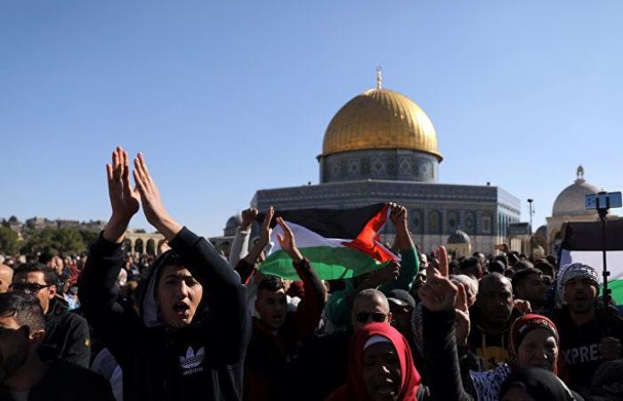 إسرائيل تغلق أبواب الأقصى وتعتقل 4 فلسطينيين بينهم سيدتان