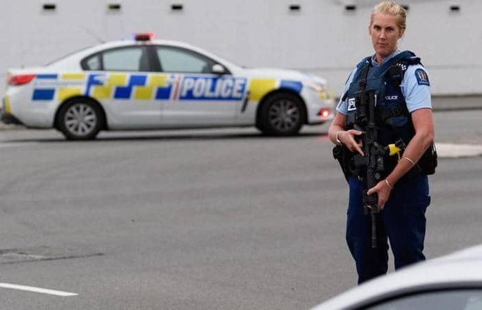 نيوزيلندا.. تفجير جديد "تحت السيطرة" وأمن مسلح يحيط بالمساجد