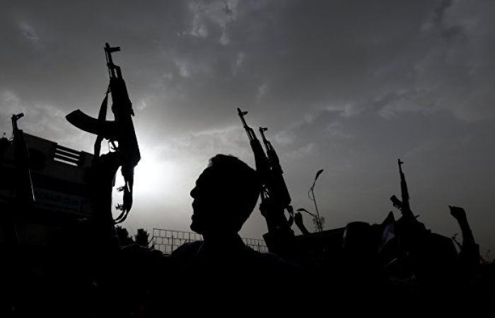 وزير الدفاع اليمني الموالي لـ"أنصار الله" يتوعد "التحالف العربي" بعام المفاجآت