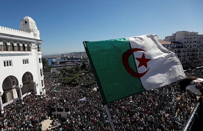 تفاصيل "خارطة طريق" المعارضة الجزائرية لرحيل بوتفليقة