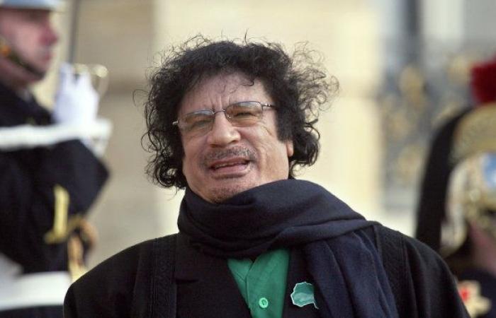 الكنز المفقود... صحيفة تنبش للمرة الأولى مخبأ ملايين القذافي