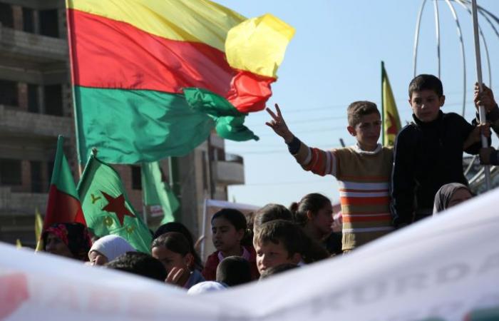 مستشار رئيس الحزب الكردستاني الديمقراطي يحذر من اندساس عناصر "داعش" بين العائدين إلى العراق