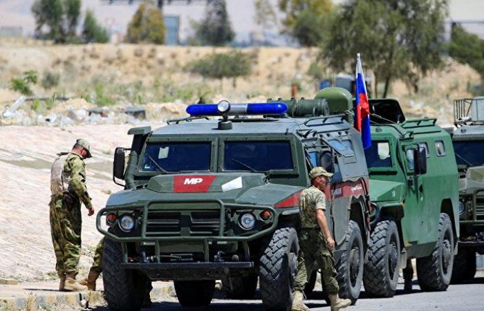 الشرطة العسكرية الروسية تعثر على دبابة وأسلحة في دوما السورية بواسطة خريطة للإرهابيين