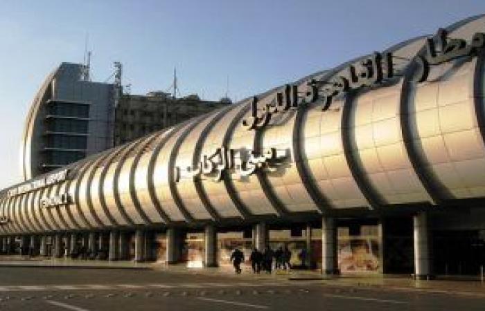 عزل 4 ركاب بالمطار لعدم حملهم شهادات الحمى الصفراء
