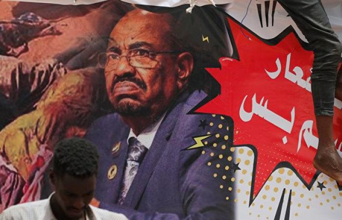السودان... المجلس العسكري الانتقالي يوجه بفتح الجامعات واستئناف الدراسة بعد انقطاعها 4 أشهر