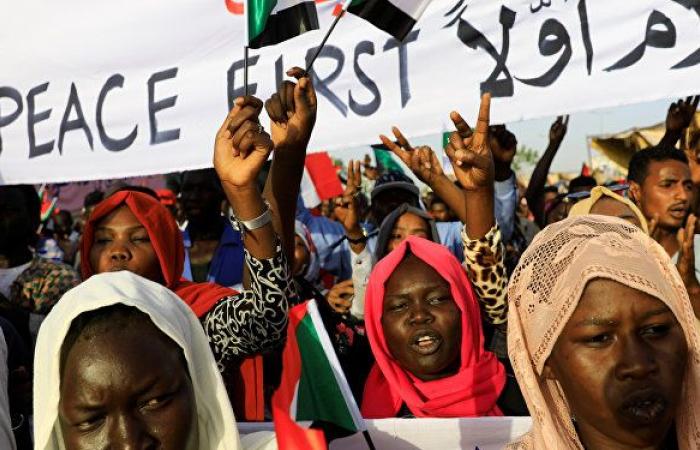 المعارضة السودانية: ننتظر "ردا سريعا" من المجلس العسكري على وثيقة الدستور