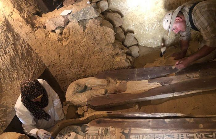 مصر... اكتشاف مقبرة أثرية عمرها 4500 سنة في منطقة الأهرامات
