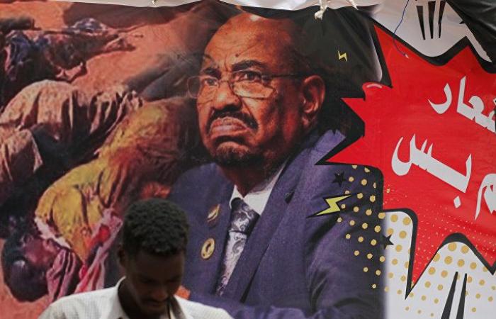 مدير السجون في السودان يكشف مفاجأة عن شقيق البشير