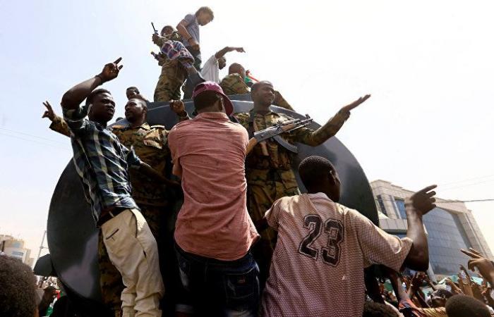 أول تعليق من المجلس العسكري على أحداث "الاثنين الأسود" في السودان