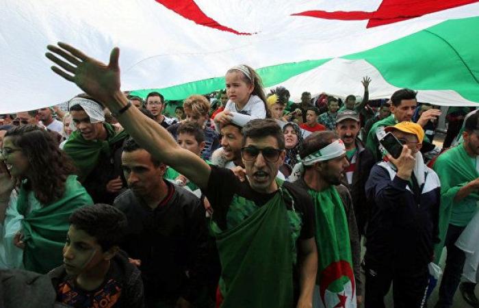 الجزائر تنفي رسميا تموين فرنسا مجانا بالغاز