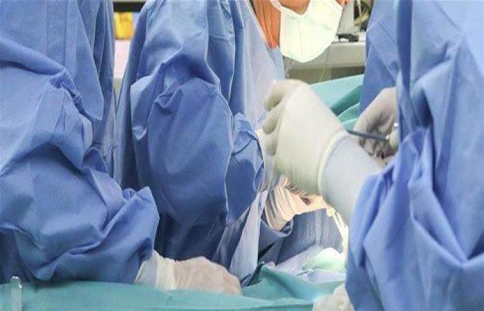 إربد: مستشفى يترك “شاشا” ببطن مريضة