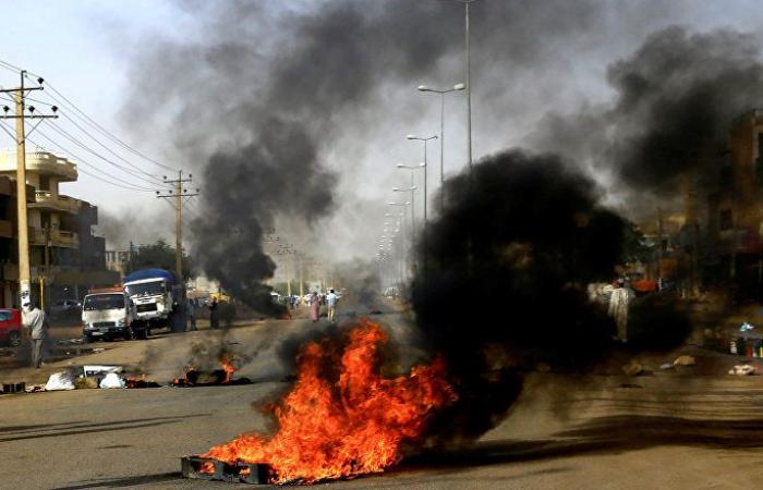 "أطباء السودان": ارتفاع حصيلة قتلى اشتباكات القيادة العامة إلى 9 أشخاص