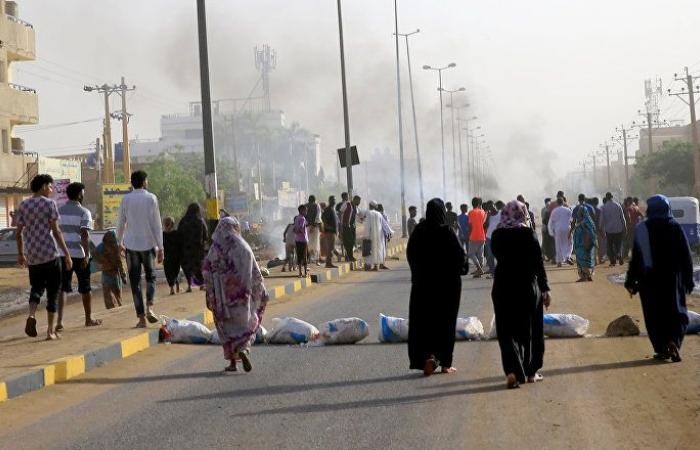 فرنسا تدعو لمحاسبة المسؤولين عن قمع المتظاهرين في السودان