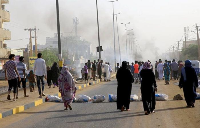لجنة أطباء السودان: ارتفاع عدد ضحايا الاعتصامات في البلاد إلى 50 قتيلا