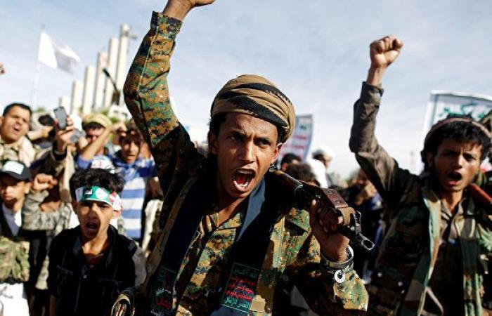 طيران التحالف يستهدف تجمعات لـ"أنصار الله" شمال غربي اليمن