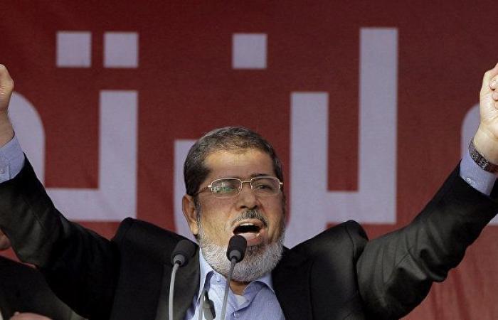 التلفزيون المصري: مرسي توفي إثر نوبة قلبية