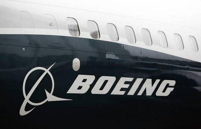 "أي.ايه.جي" تطلب شراء 200 طائرة من "بوينج 737 ماكس"