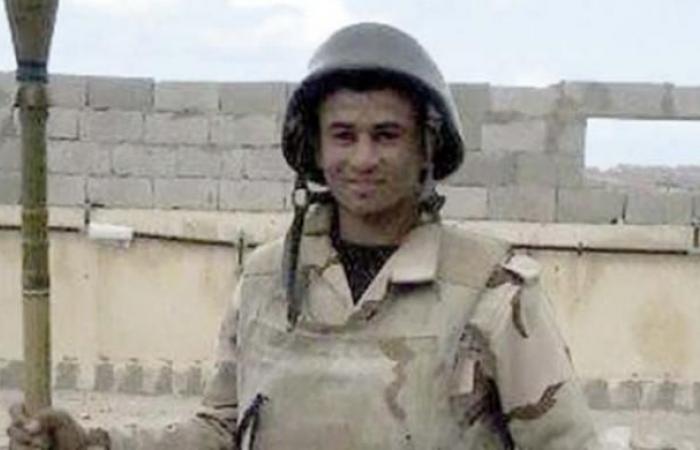الجندي الشهيد حسام جمال....واجه سيارة مفخخة بسلاحه وافتدى 26 من زملائه في سيناء ،فتحول جثمانه إلى أشلاء