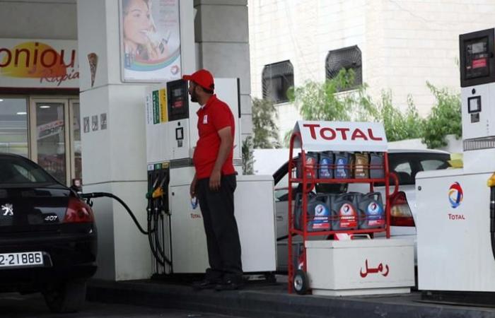 رصد: رحلة أسعار الوقود بدول الخليج في 2019