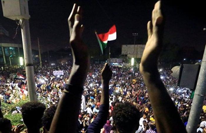 كشف معلومات جديدة عن المحاولات الانقلابية في السودان