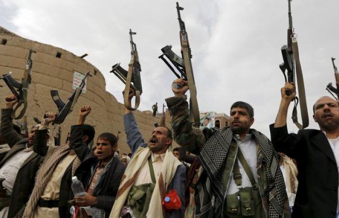 مبادرة من الصرافين والبنوك لإنقاذ الاقتصاد اليمني