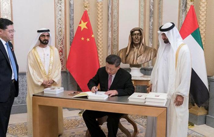 الإمارات والصين يبحثان تطورات المنطقة
