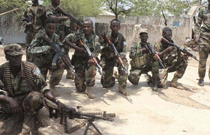 مقتل 10 أشخاص على الأقل في تفجير استهدف نقطة تفتيش أمنية في الصومال